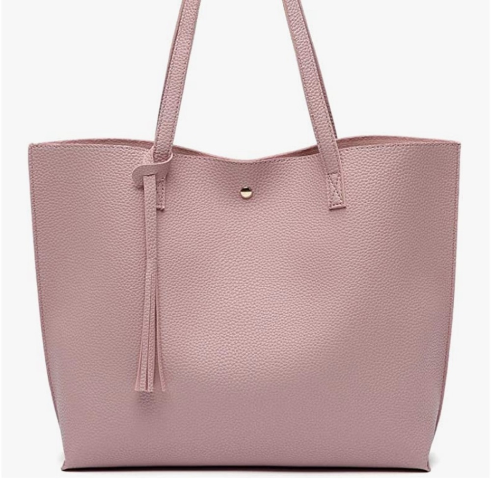 Women’s tote style bag